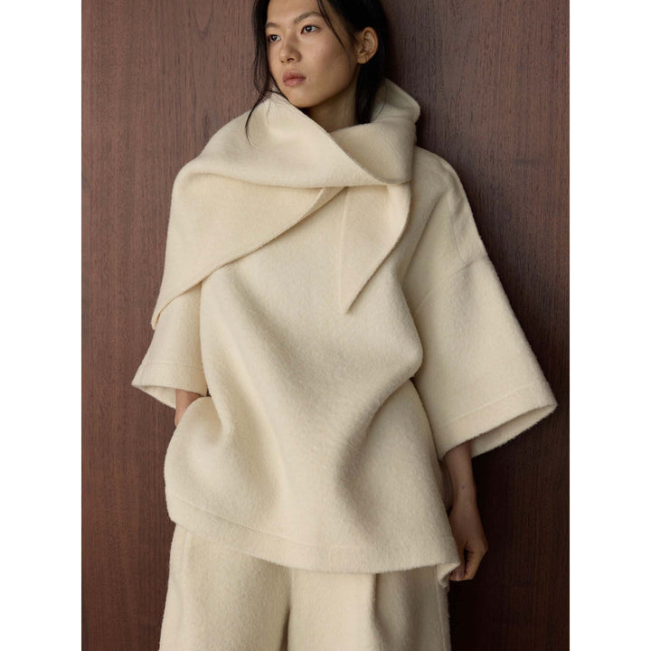 Women's Voluminous Hooded Coat made of Boucle Wool Mix with Draped Front Mune Fashion