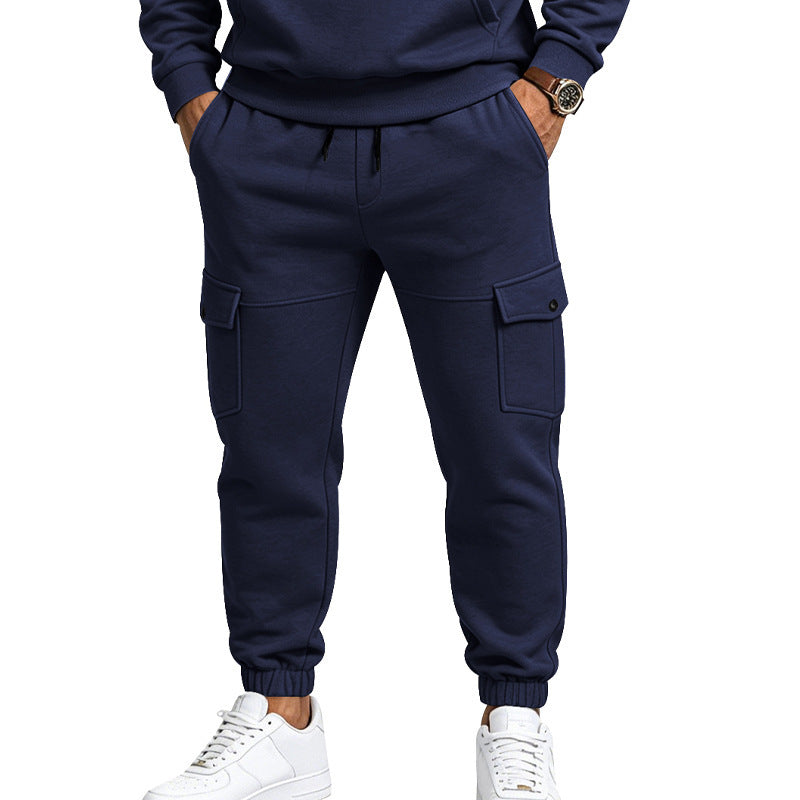 Men's cargo jogging pants with side flap pockets, drawstring and elastic cuffs Mune Fashion