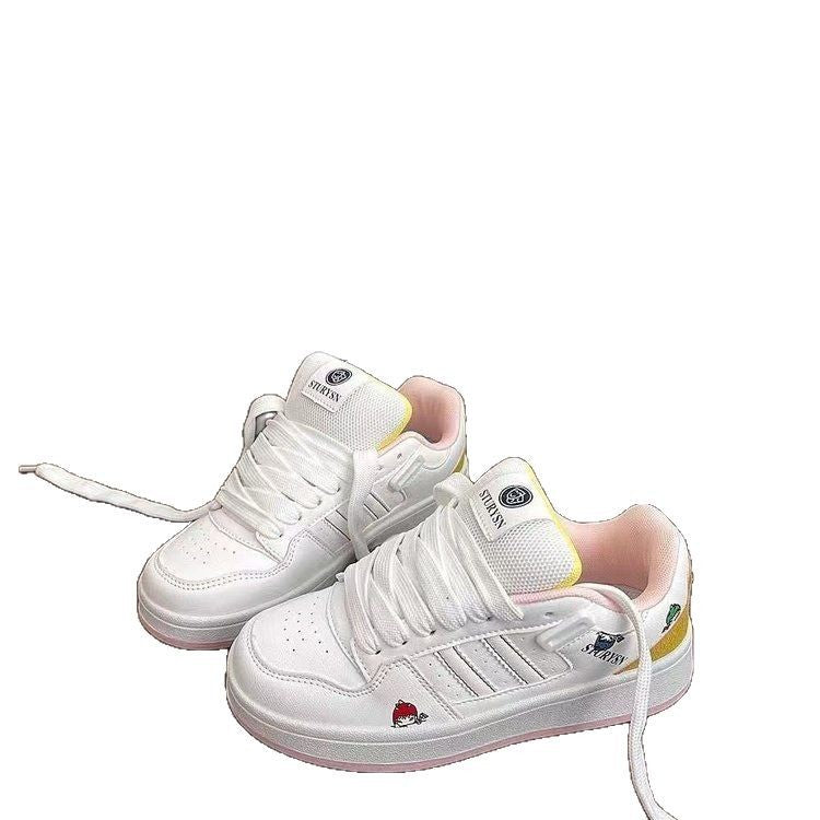Women's sneakers with fun appliqués and slip-resistant sole Mune Fashion