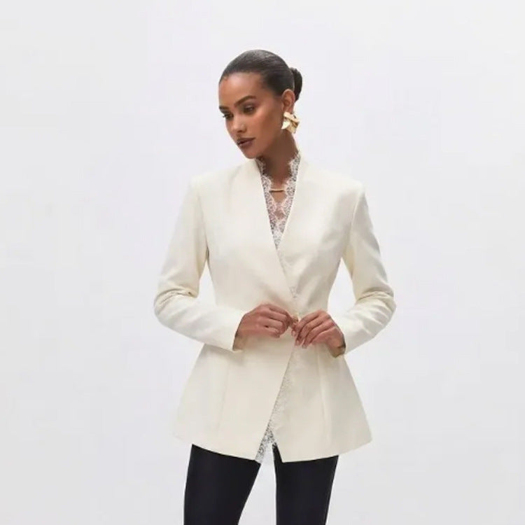 Women's Tailored Blazer with Lace Trim and Decorative Button Mune Fashion