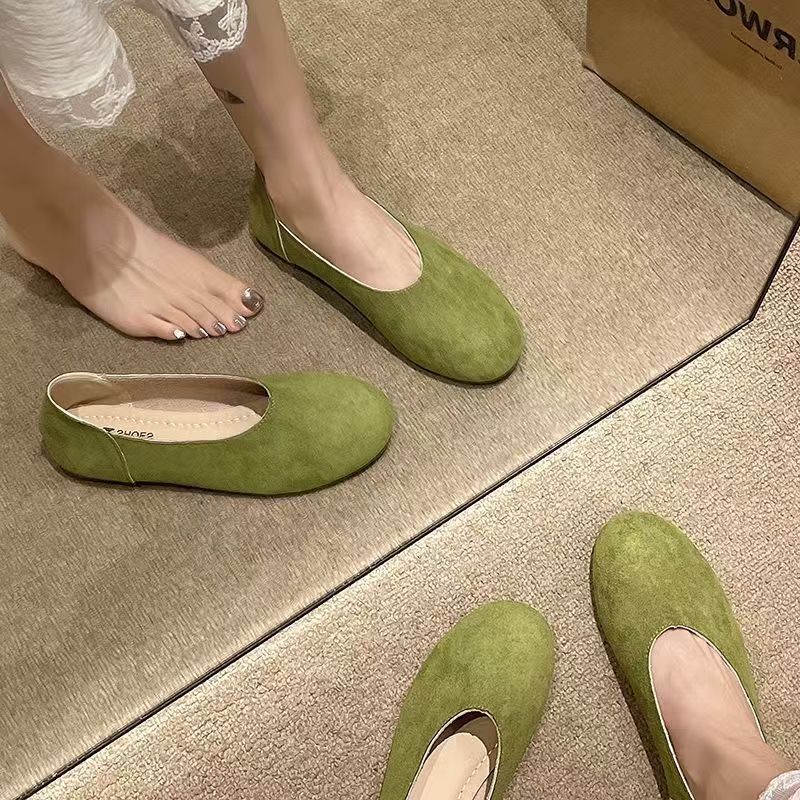 Women's Minimalist Suede Ballerina Slippers with Padded Comfort Footbed Mune Fashion