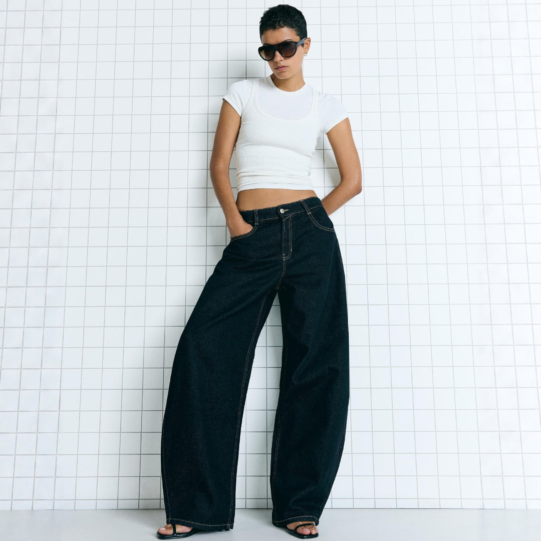 Women's high waist palazzo denim with wide leg and clean five-pocket design Mune Fashion