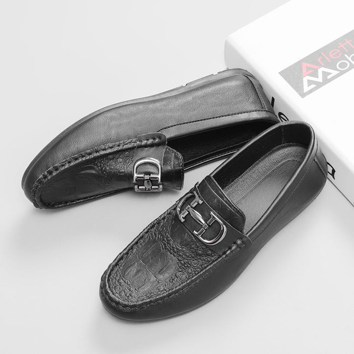 Men's Elegant Moccasins with Metal Accent Mune Fashion