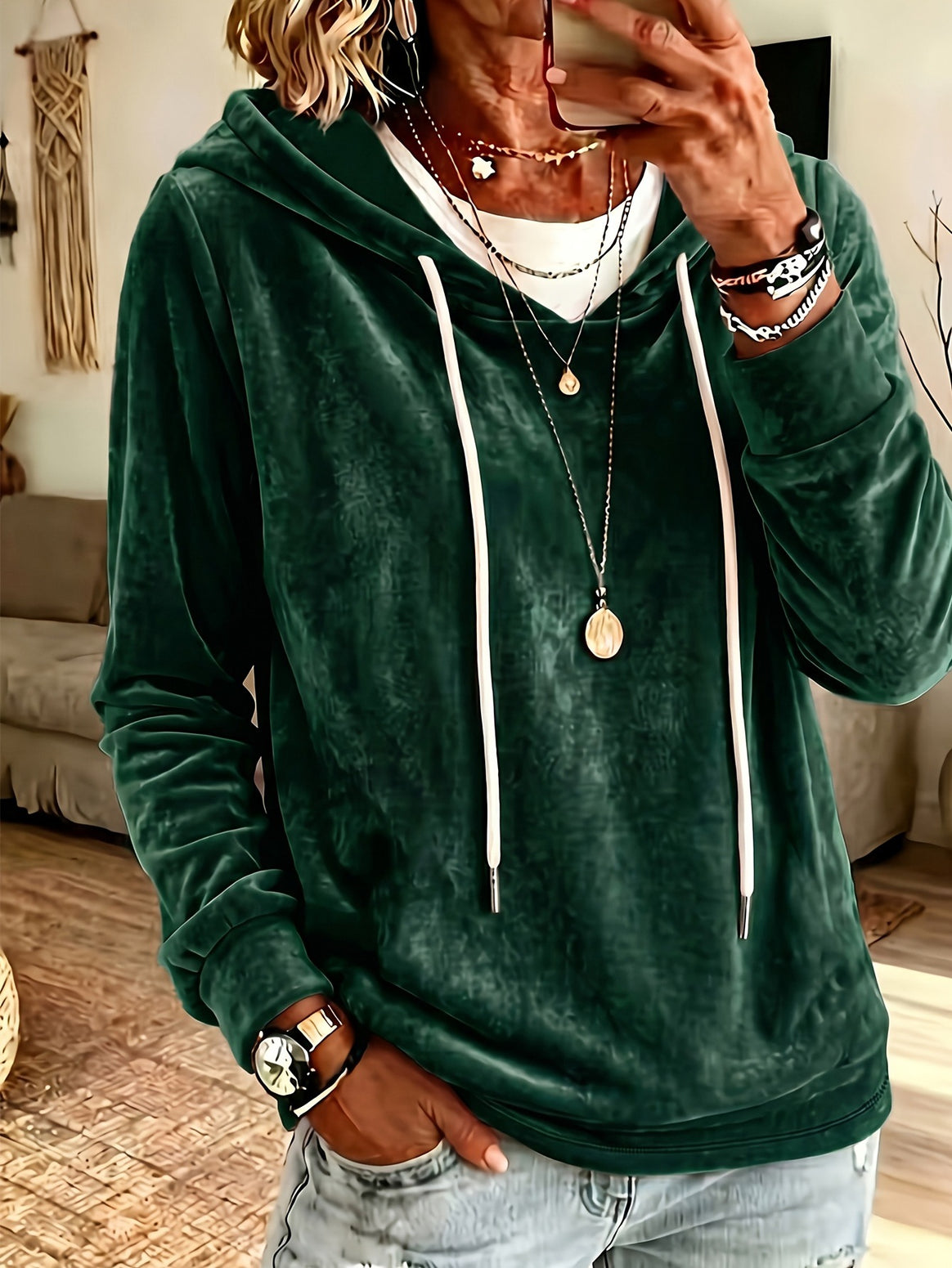 Women's Velvet Hooded Sweatshirt with Relaxed Fit and Drawstring Mune Fashion