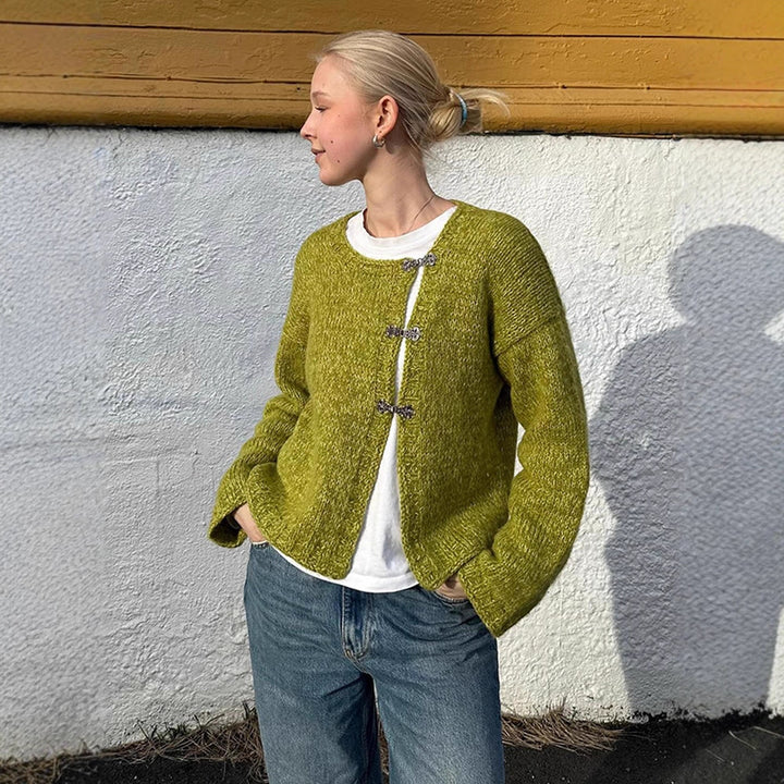 Women's Short Oversized Knit Cardigan with Decorative Hook Closures & Round Neckline Mune Fashion