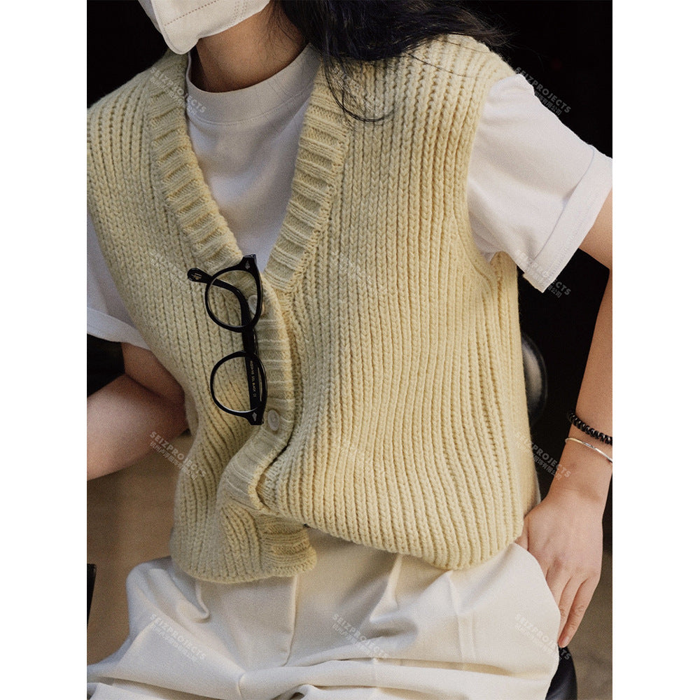 Women's Ribbed Knit Vest with V-Neck and Button Closure Mune Fashion