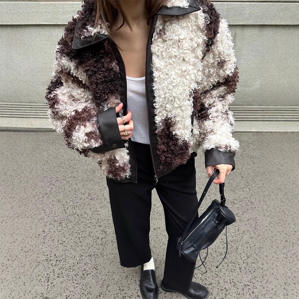 Women's short jacket made of curly bouclé faux fur with leather look detailing Mune Fashion