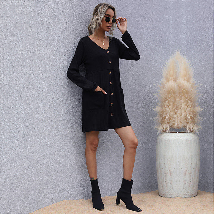 Women's Knitted Short Dress with V-Neck, Button Placket and Side Pockets Mune Fashion