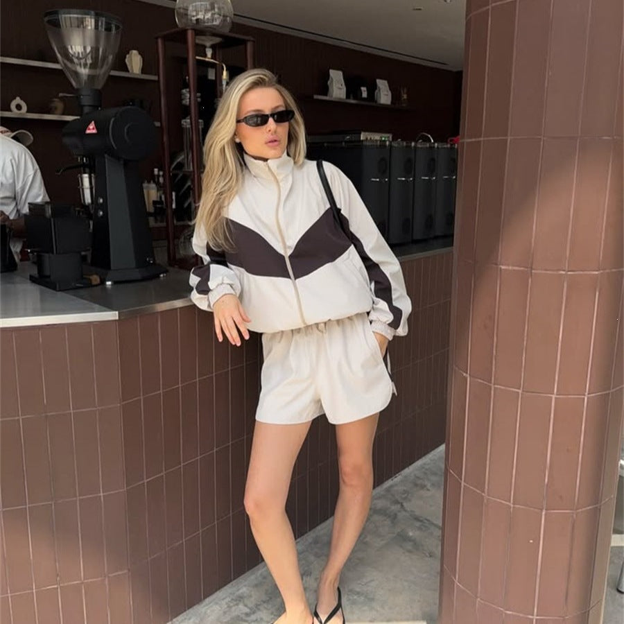 Women's casual athleisure set with windproof short jacket, stand-up collar and elastic high-waist shorts Mune Fashion