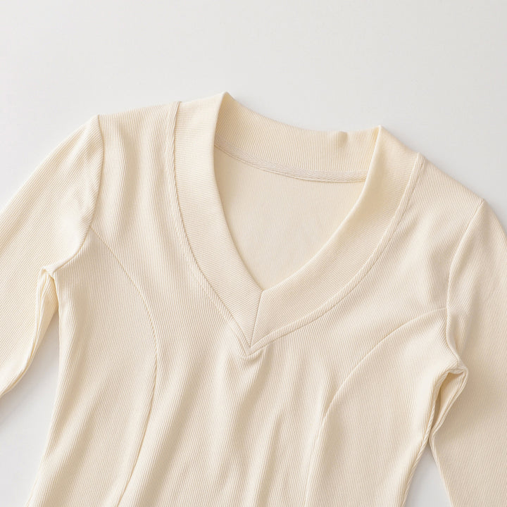 Women's Ribbed Long Sleeve Shirt with V-Neck and Tailored Fit Mune Fashion
