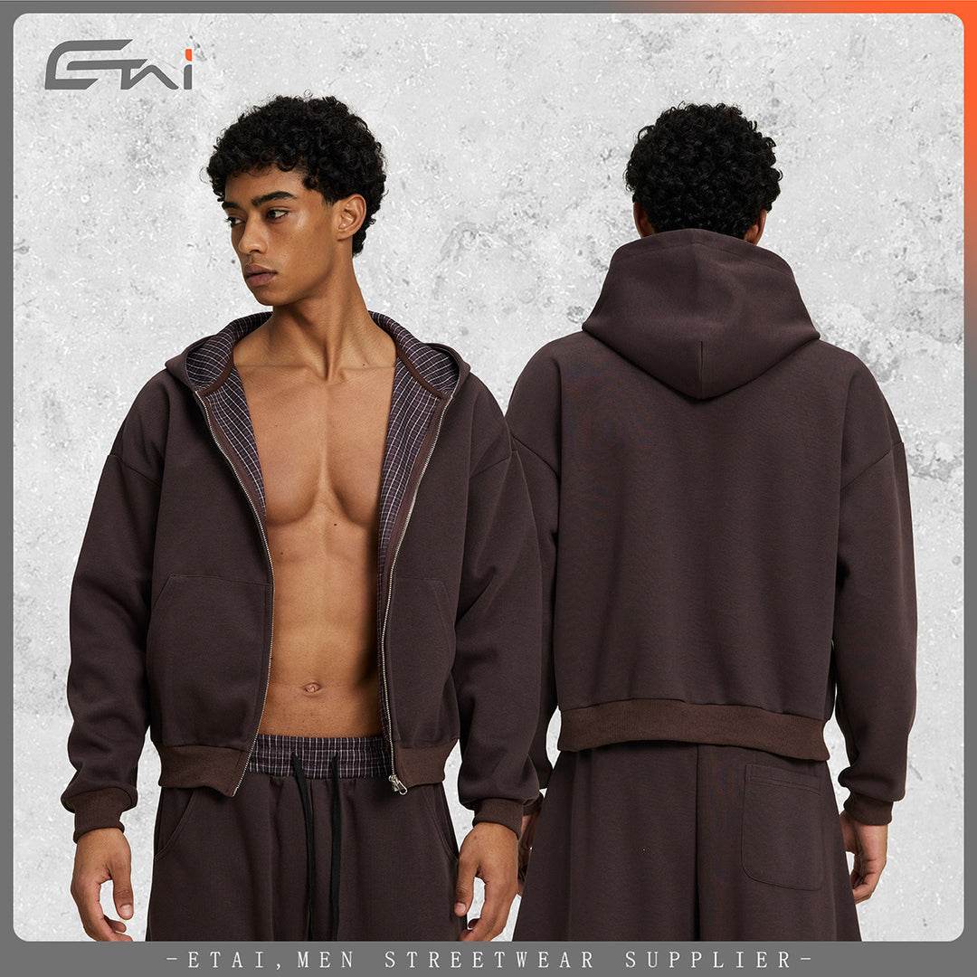 Unisex short cut oversized hoodie jacket with full zip, checkered lined hood and kangaroo pocket Mune Fashion