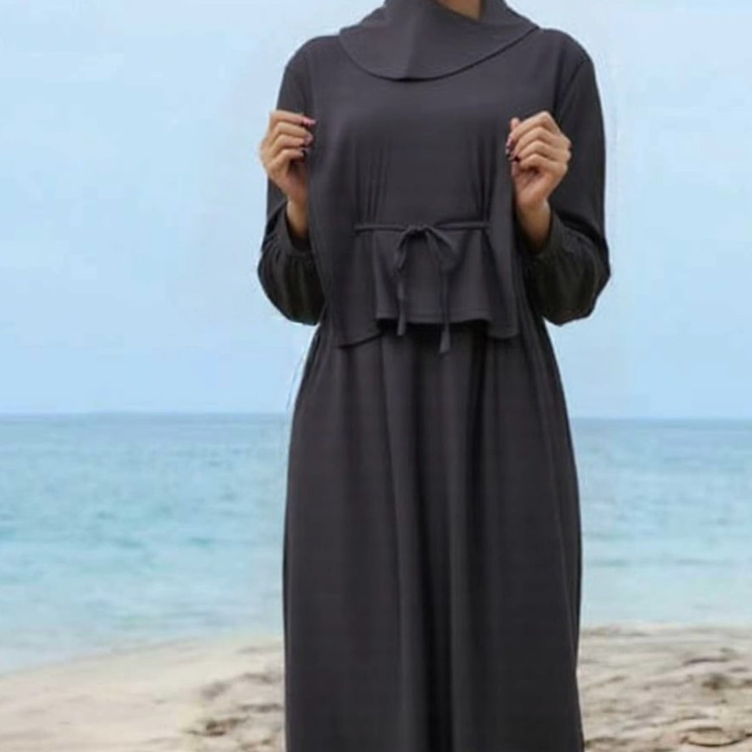 Women's fashionable and elegant beach suit with accompanying headscarf Mune Fashion