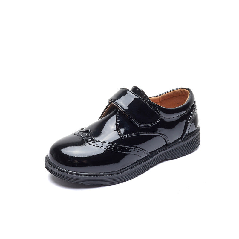 Ladies Comfortable Lace-Up Shoes with Velcro Closure and High Gloss Surface Mune Fashion