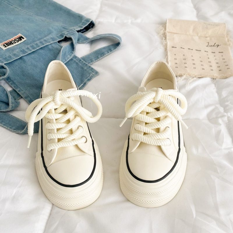Women's Platform Sneakers with Elastic Lacing System and Durable Upper Material Mune Fashion