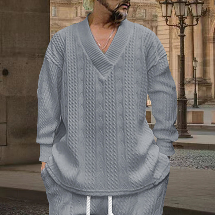 Men's chunky knit V-neck sweater with cable pattern and relaxed fit Mune Fashion