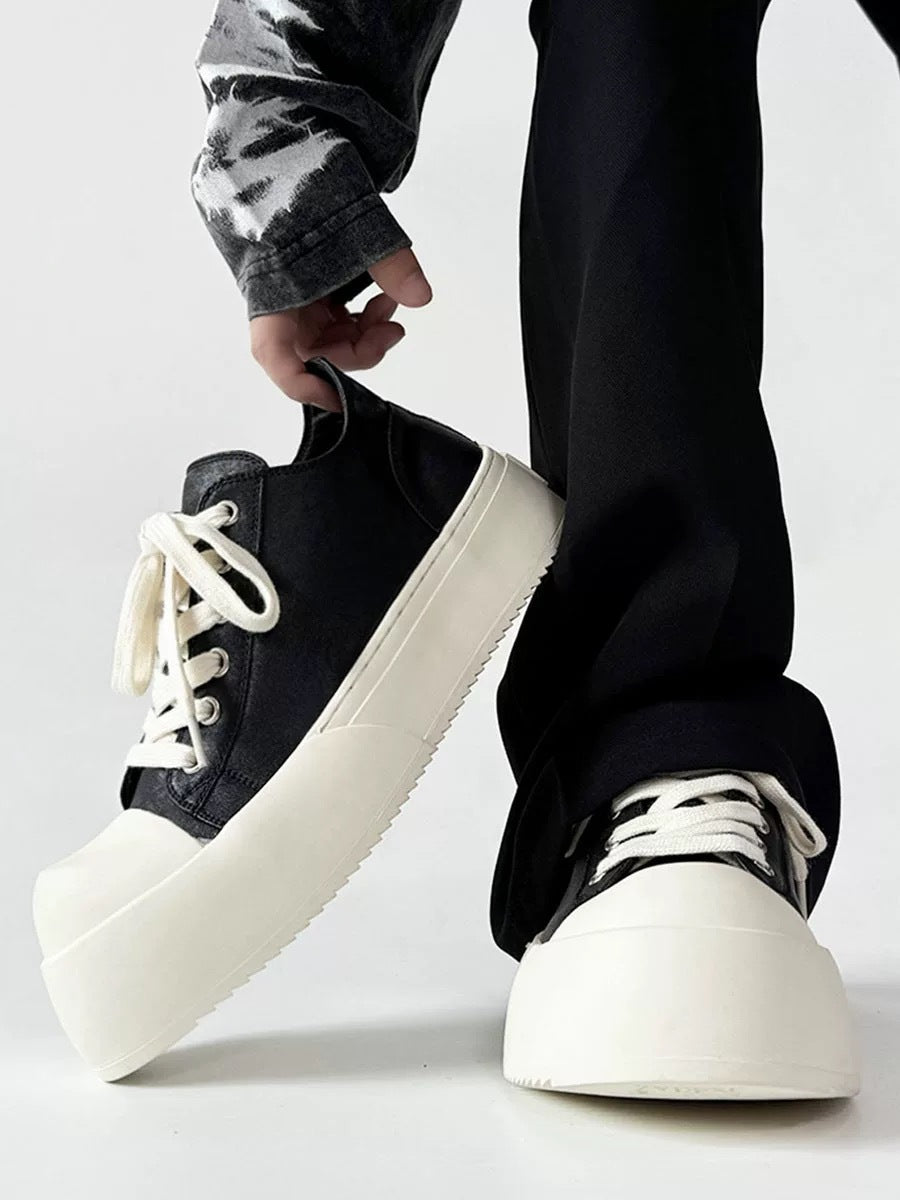 Women's platform sneaker in minimalist design with thick sole Mune Fashion
