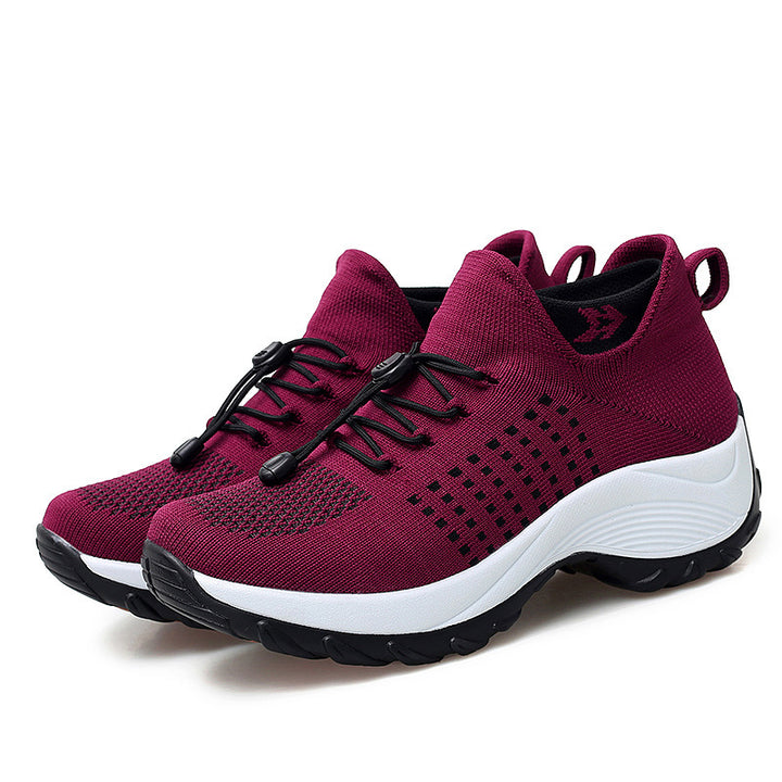 Unisex knitted sock sneaker with elastic shaft, quick lacing system and cushioned wave sole Mune Fashion