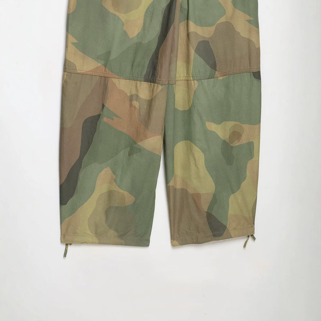 Women's Loose-Fitting Cargo Pants in Camouflage Pattern with Drawstring Waist and Ankle Ties Mune Fashion
