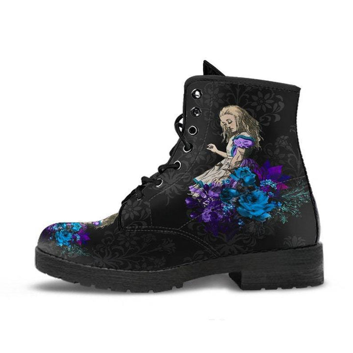 Women's trendy ankle-high laced biker boots with striking skull rose print and sturdy profile sole Mune Fashion