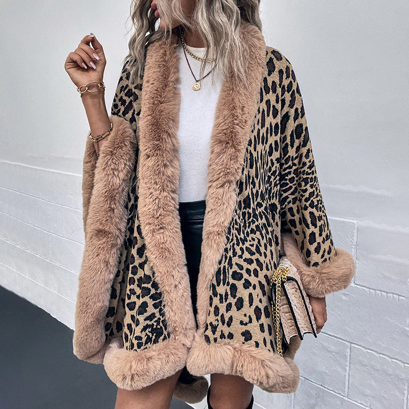 Women's Cozy Poncho with Luxurious Faux Fur Trim and Leopard Print Mune