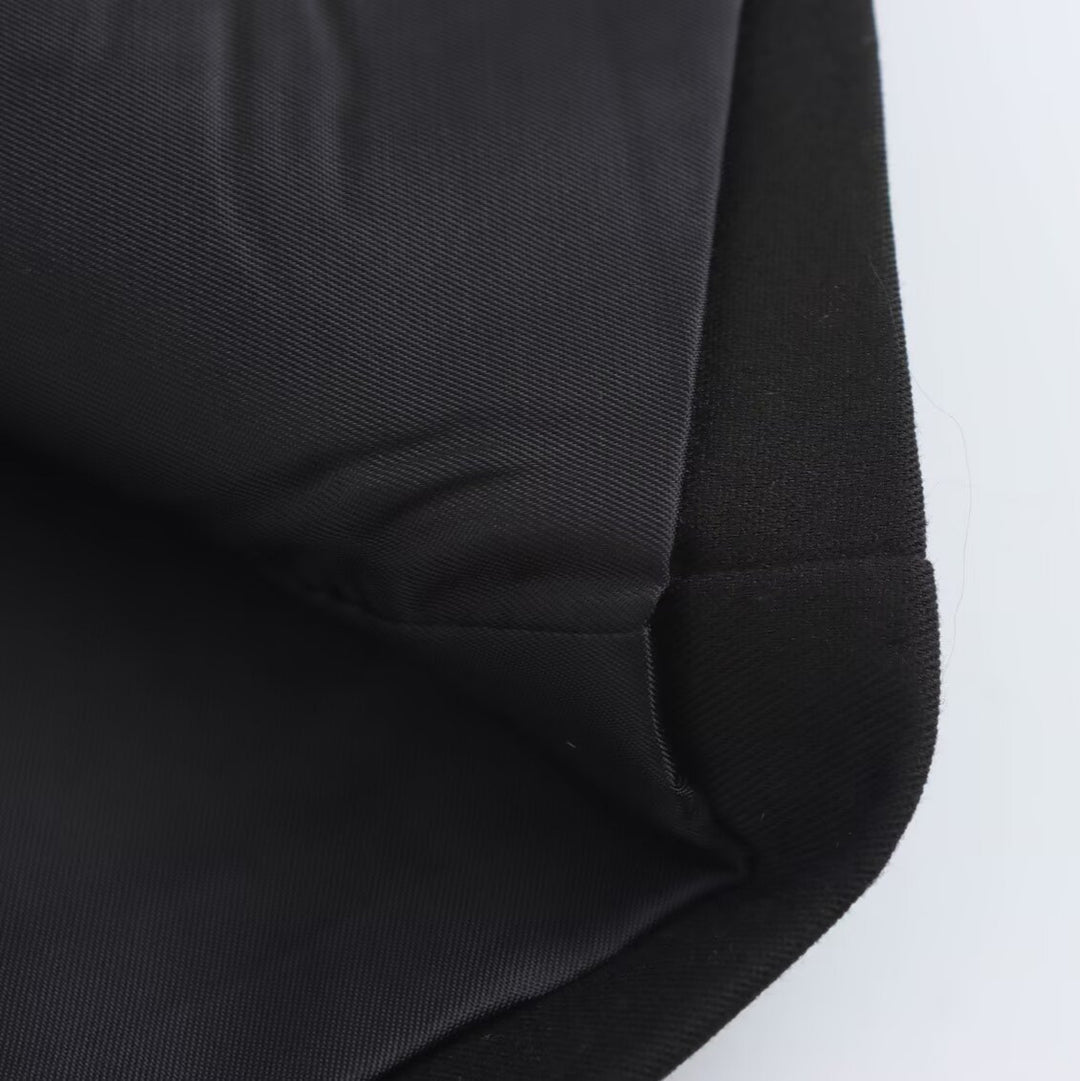 Women's Short Tailored Blazer with Notched Collar and Minimalist Silhouette Mune Fashion