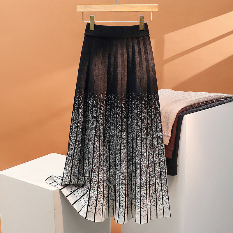 Ladies Pleated Maxi Skirt with Elegant Color Gradient Mune Fashion