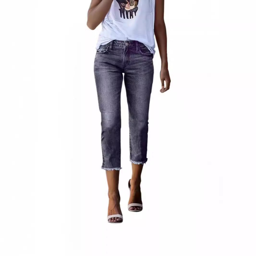 Women’s straight-cut jeans in cropped length with frayed hem Mune Fashion