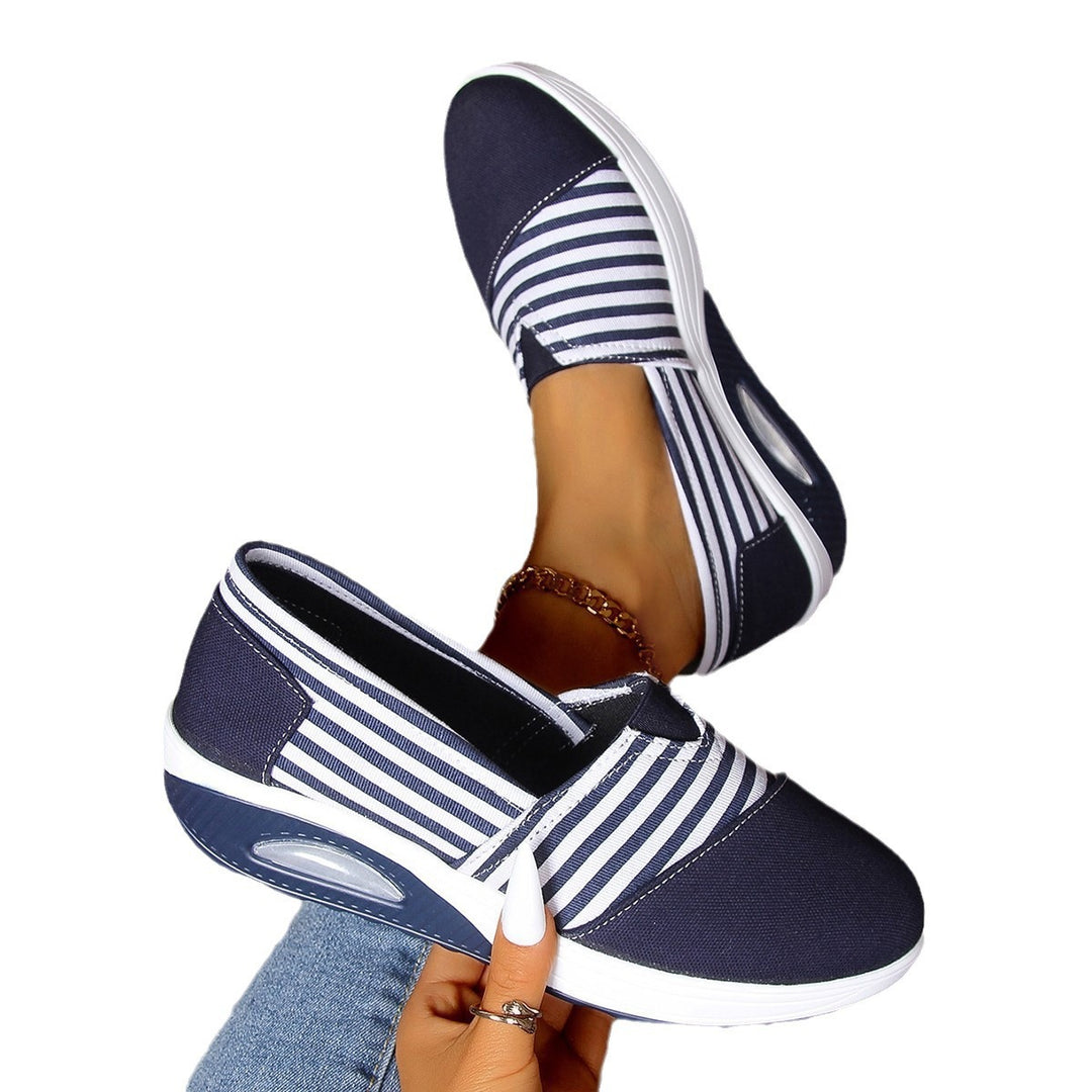 Women's Lightweight Slip-On Sneakers with Wedge Heel and Padded Comfort Sole Mune Fashion