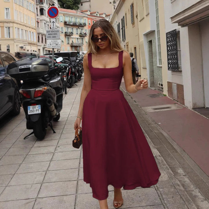 Maxi dress A-line with square neckline