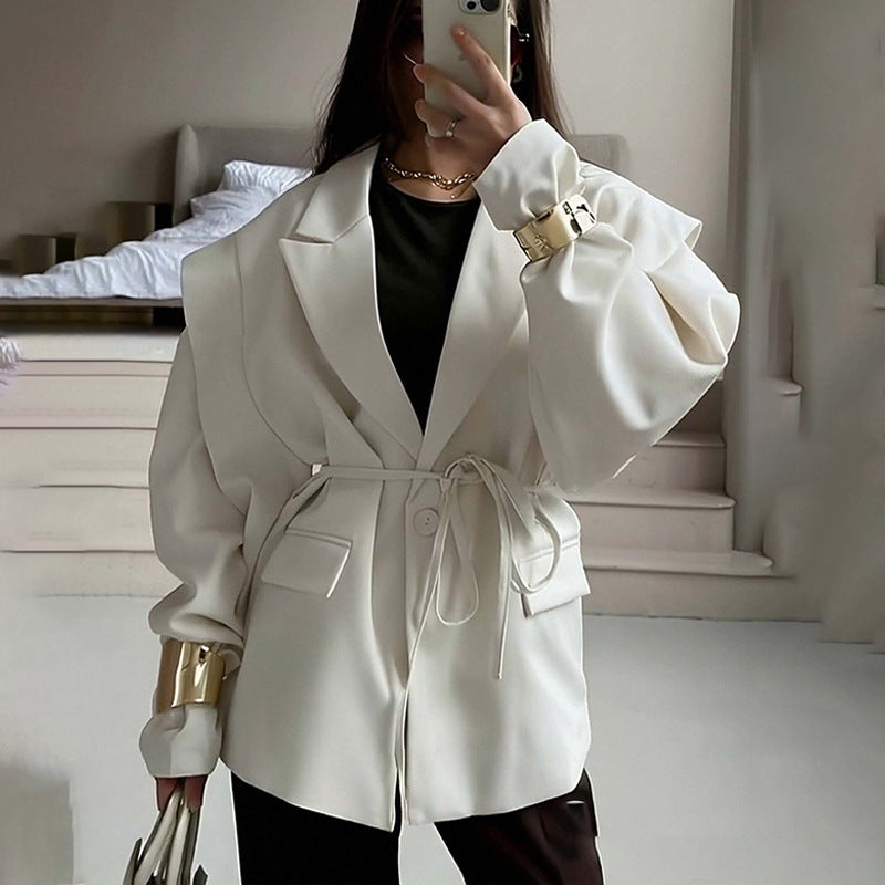 Ladies tailored blazer with tie belt and oversized sleeves Mune Fashion
