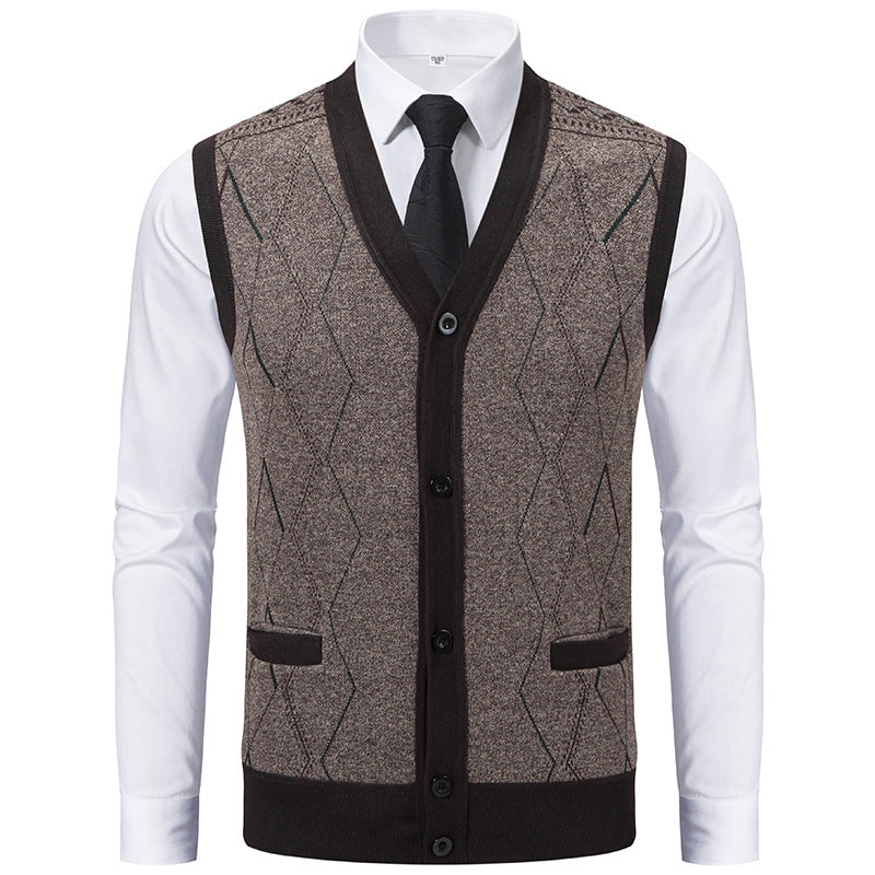 Men's Sleeveless Knit Vest with Diamond Pattern, V-Neck and Button Placket Mune Fashion