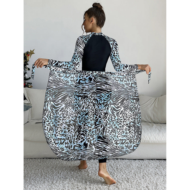 Ladies sporty swimsuit top with long sleeves and fashionable wrap skirt Mune Fashion