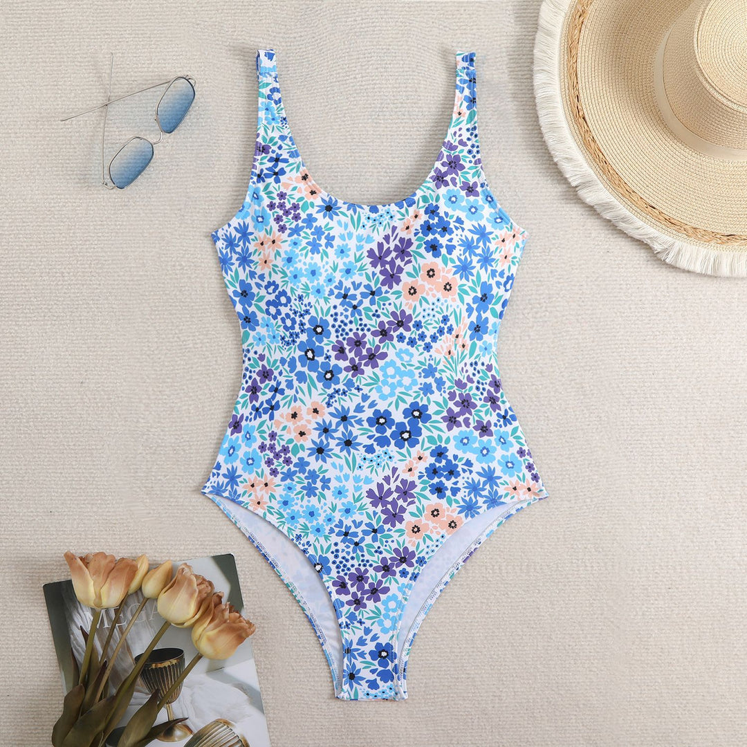 Ladies One-Piece Swimsuit with Floral Pattern Mune Fashion