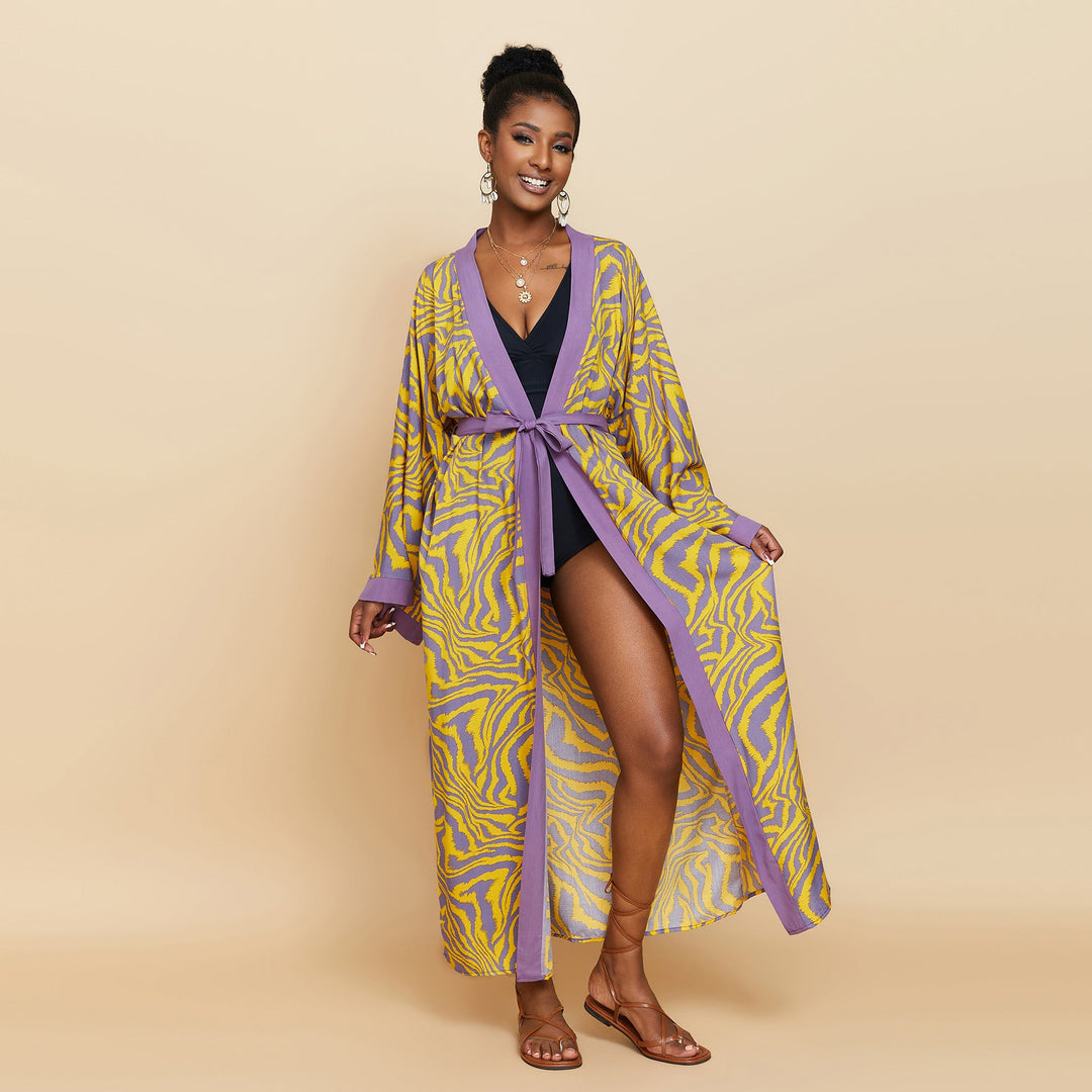 Ladies Luxurious Bathrobe with Exotic Pattern Mune