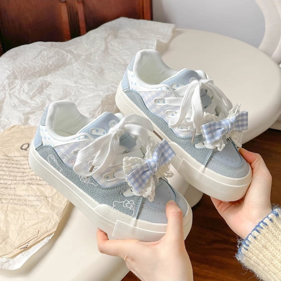 Women's sneakers with playfully romantic details and comfortable soles Mune Fashion