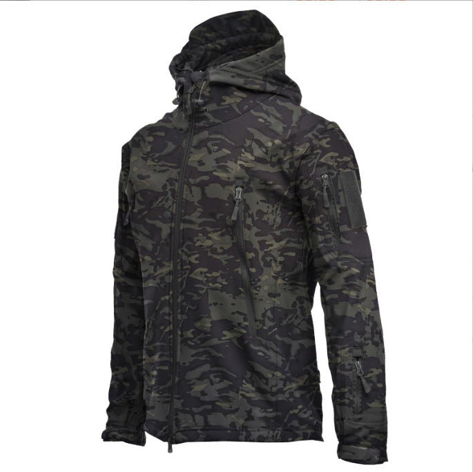Men's Tactical Softshell Jacket with Hood, Camouflage Pattern and Multiple Zipper Pockets Mune Fashion