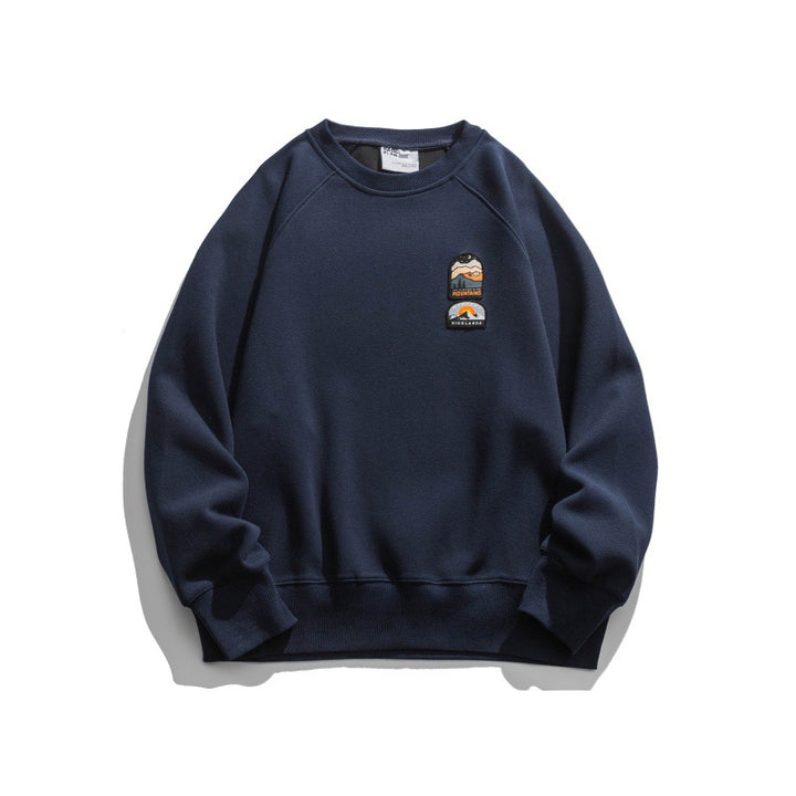 Unisex Oversize Sweatshirt with raglan sleeves and mountain patch Mune Fashion