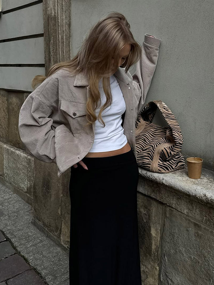 Women’s Oversize Cord Jacket in Cropped Cut with Flap Pockets and Boxy Silhouette Mune Fashion