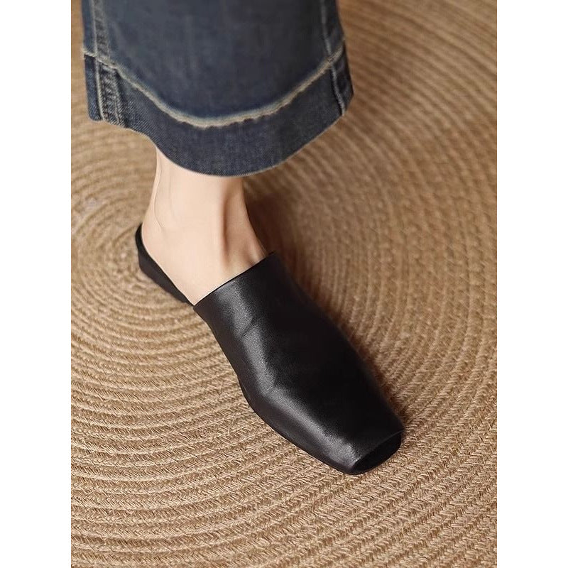 Women's Minimalist Square Toe Mules in Smooth Leather Mune Fashion