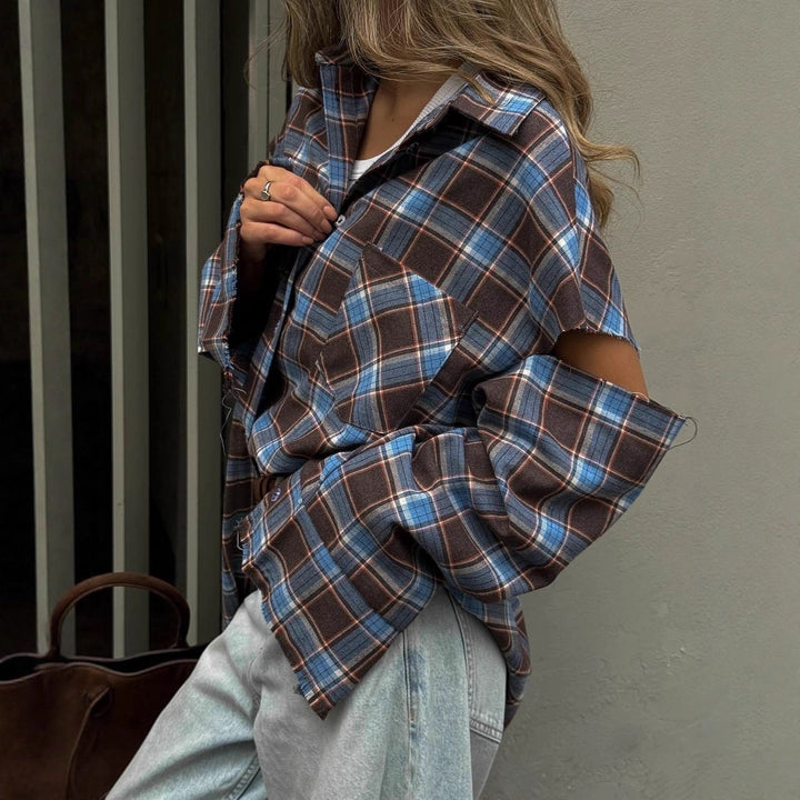 Women checked oversized shirt jacket with cut-out sleeves and raw hem Mune Fashion