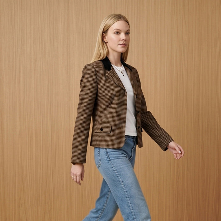 Women Tailored Houndstooth Blazer with Velvet Collar and Two-Button Placket Mune Fashion