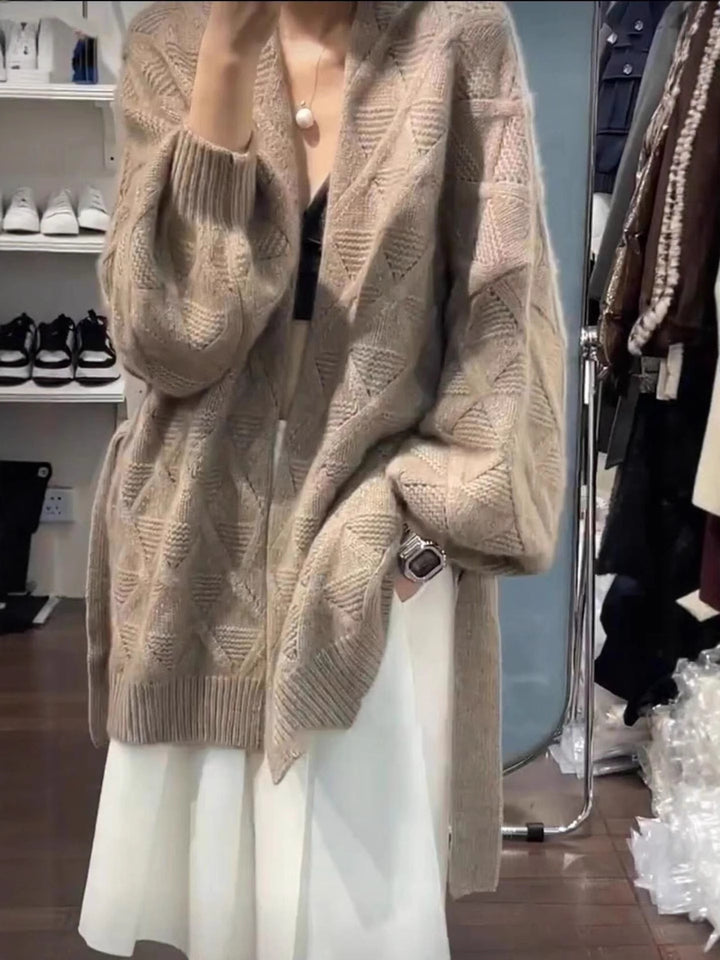 Women's Oversized Cardigan in Mohair Look with Cable Pattern Mune Fashion