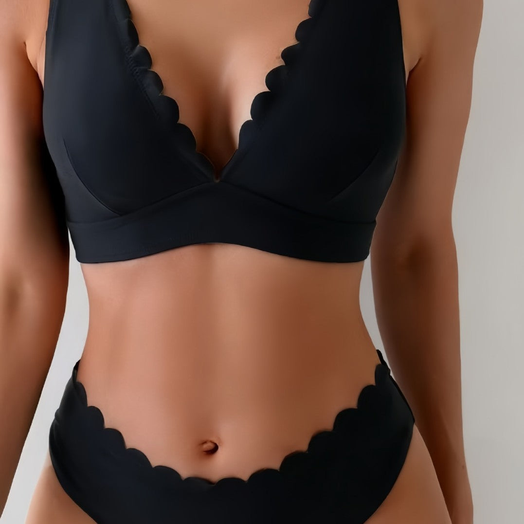 Women's bikini set with elegant wave edges and deep V-neck Mune Fashion