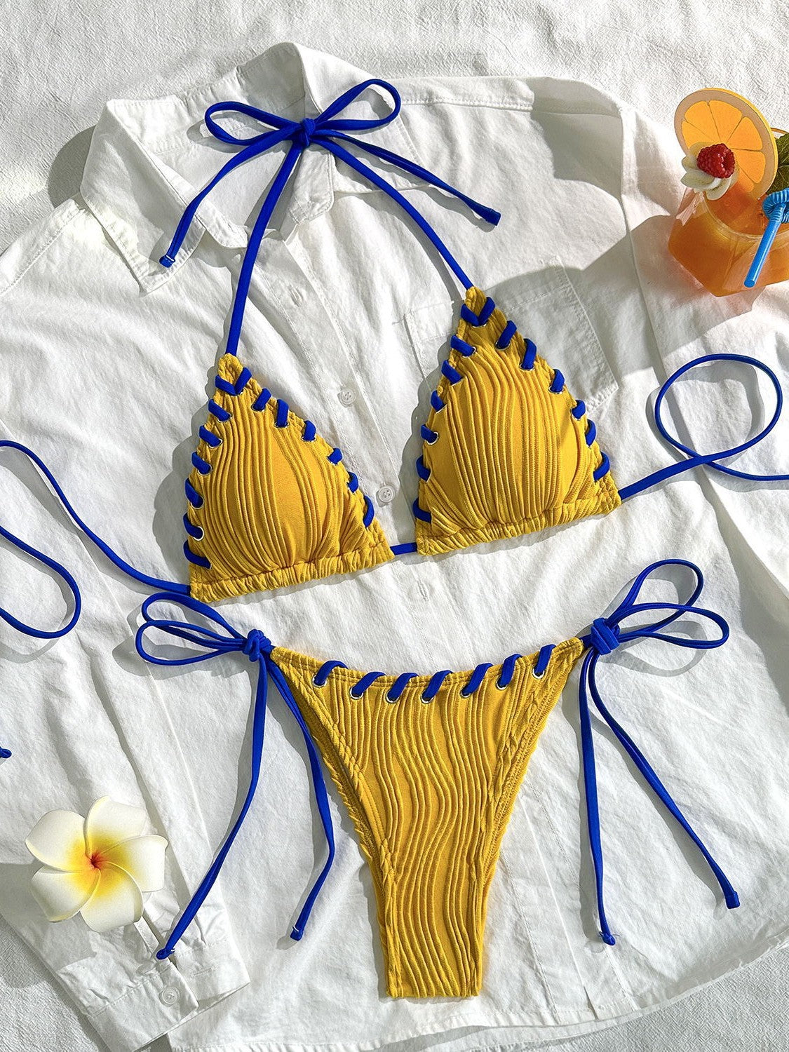 Women's bikini set with elegant ruffle design and adjustable straps Mune Fashion