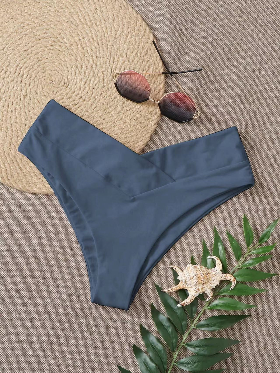 Women's High-Cut Bikini Bottom Mune Fashion