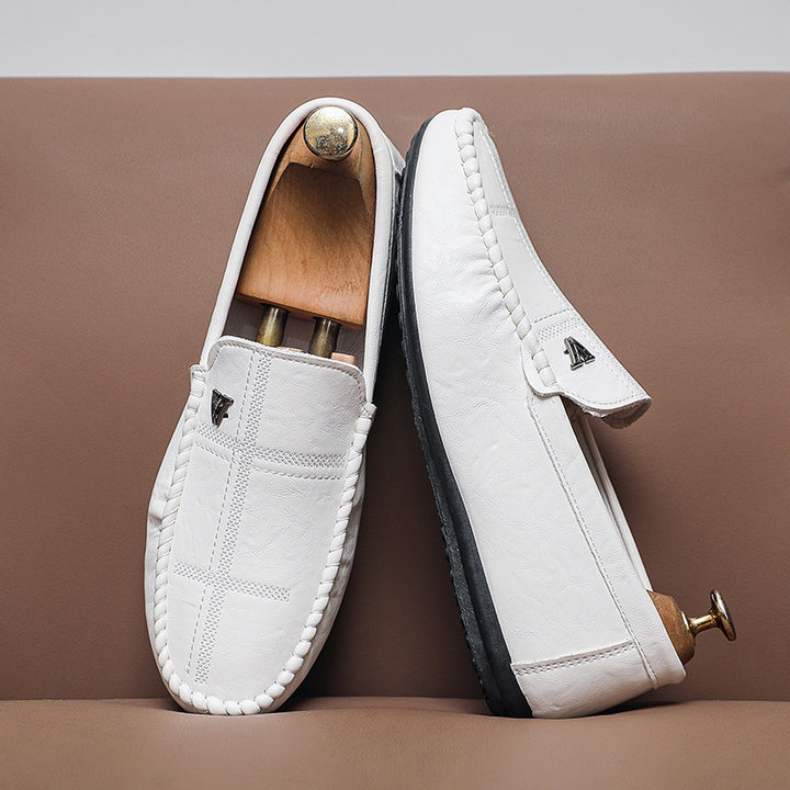 Men's Comfortable Moccasins Made of High-Quality Leather 1787672916