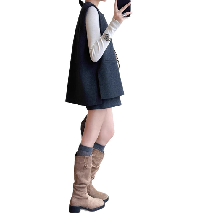 Women Elegant Vest made of fine fabric Mune Fashion