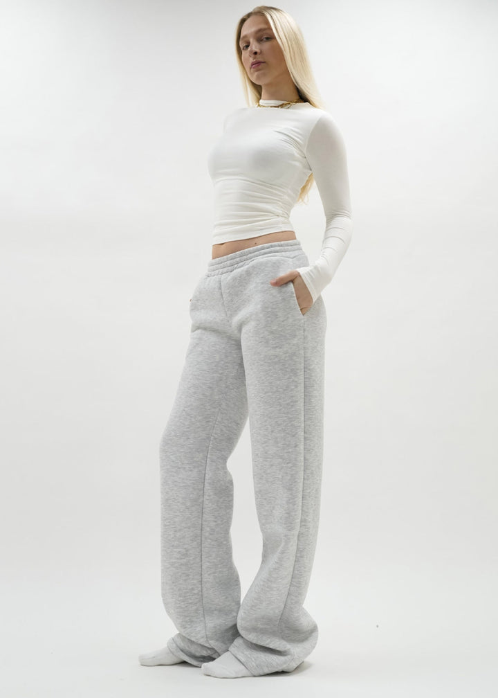 Women's Comfortable Sweatpants with Elastic Waistband and Side Pockets Mune