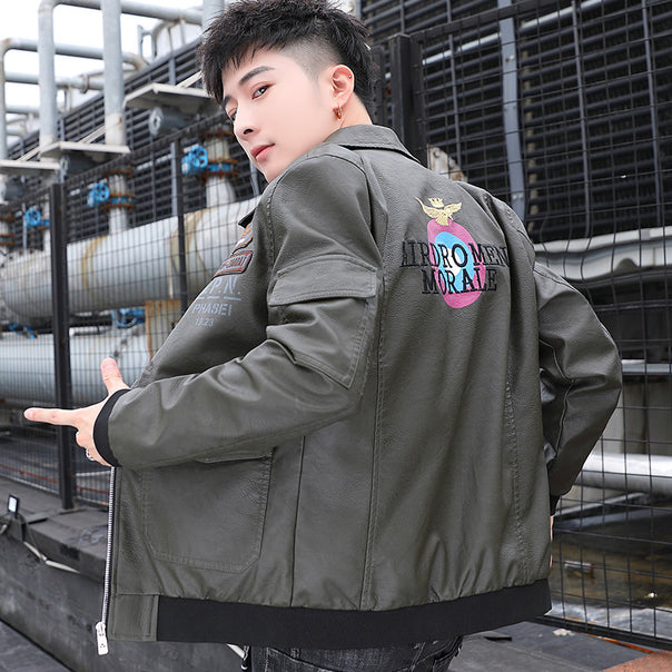 Men's aviator bomber jacket in military style with large back patch and arm pocket Mune Fashion