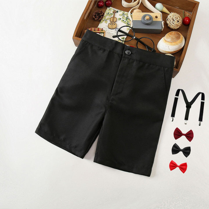 Ladies stylish shorts made of light, breathable material Mune Fashion